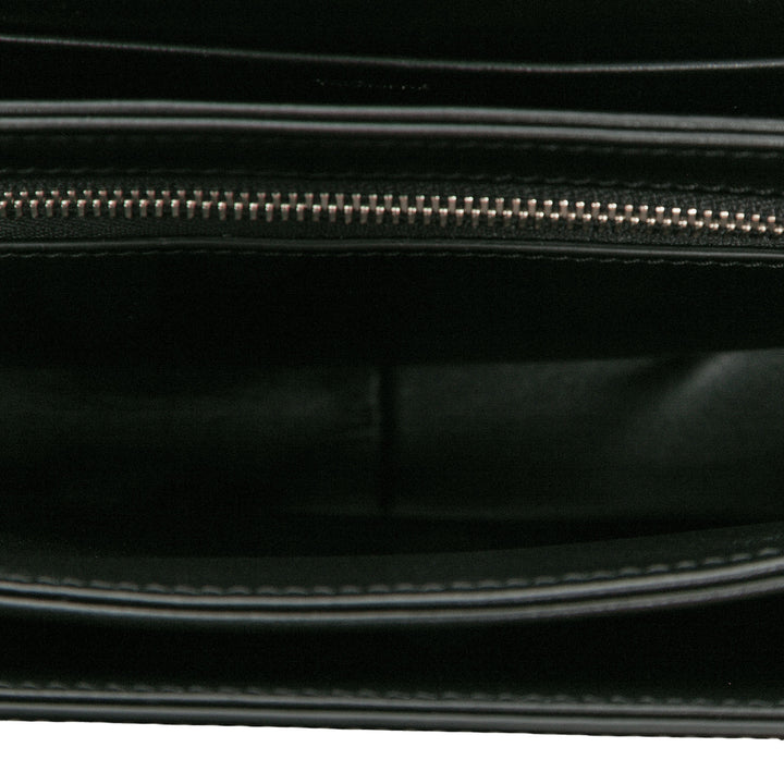 Celine Sac bandoulière Classique brillant Triomphe Cuir de veau Noir – vue 4 – GABY PARIS