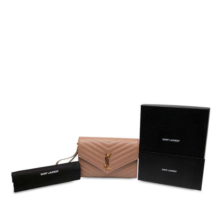 Saint Laurent Grain De Poudre Cassandre Matelasse à rabat Pochette Marron – vue 9 – GABY PARIS