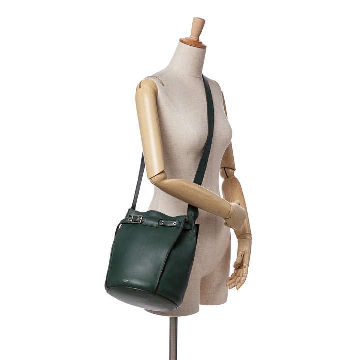 Leather Big Bag Bucket Crossbody Green - Gaby Paris