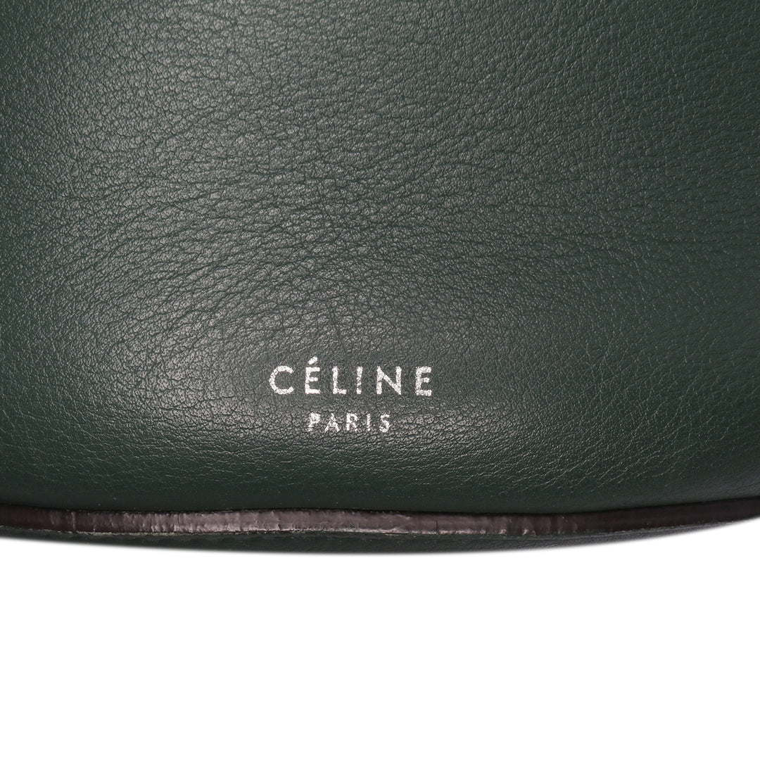 Leather Big Bag Bucket Crossbody Green - Gaby Paris