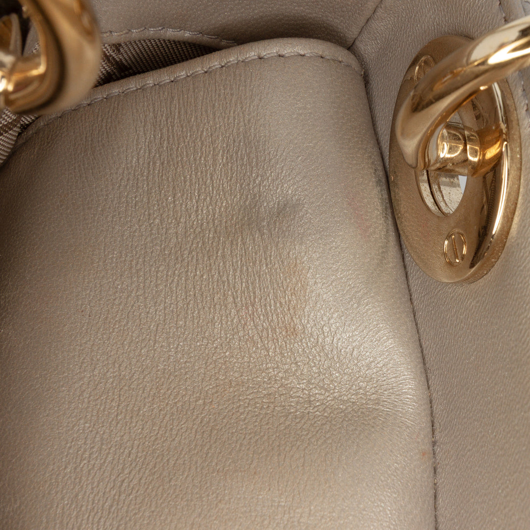 Dior Mini Cuir d’agneau Cannage Lady Dior