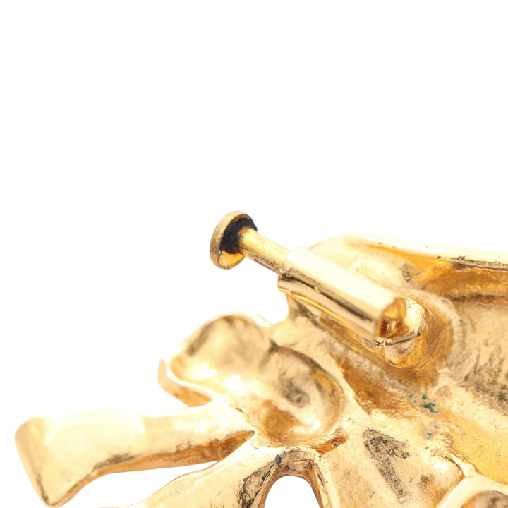 Chanel plaqué Beret Motif Broche