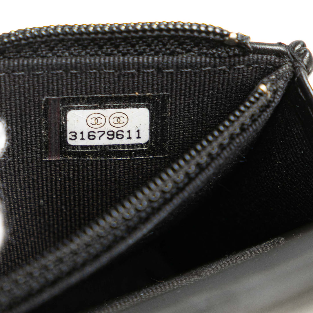 Chanel Quilted Cuir de veau Maxi Pearls Pochette With Chain Noir – GABY PARIS Authentique