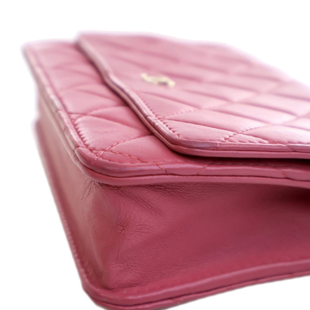 Chanel CC Matelassé Cuir d’agneau Wallet on Chain