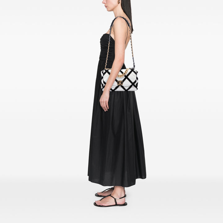 Chanel Large Crochet Cuir de veau 19 à rabat