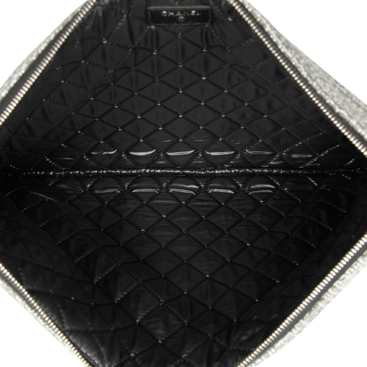Chanel Deauville O Étui Pochette Grand Tweed