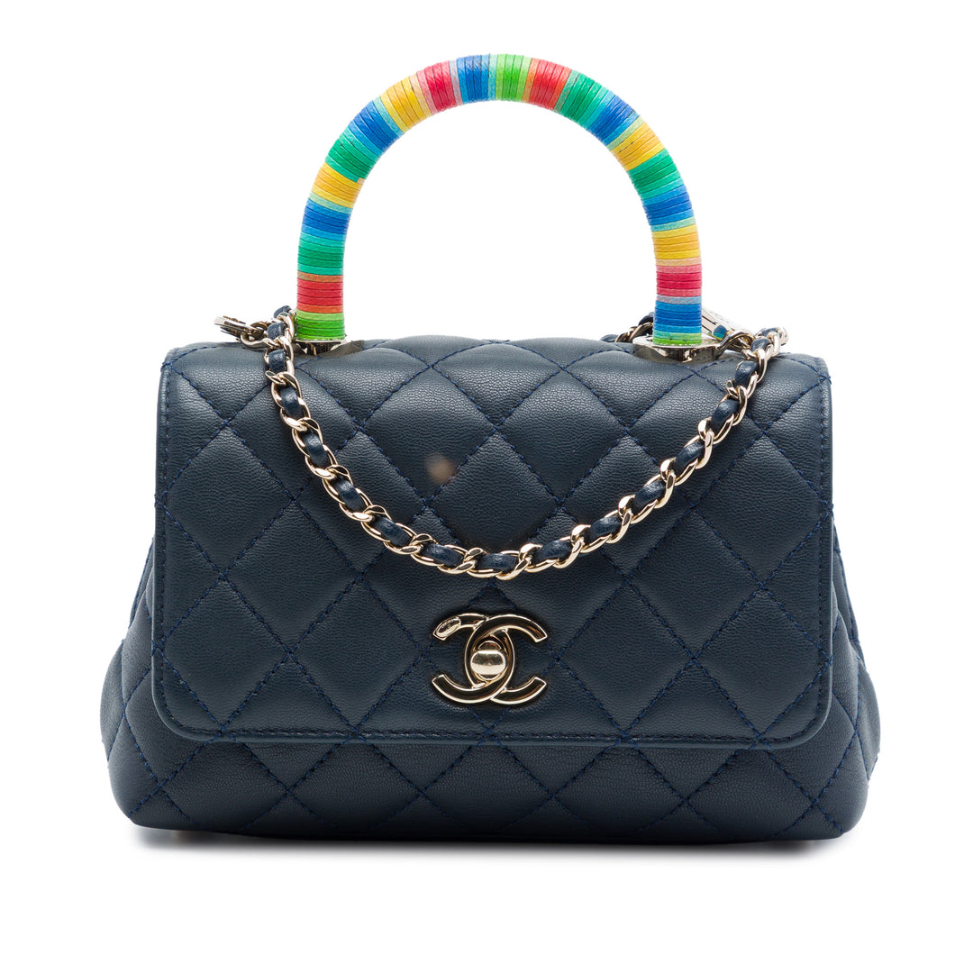 Chanel Sac à main Matelassé Rainbow Coco à Extra Mini Cuir d'agneau Bleu – vue principale – GABY PARIS