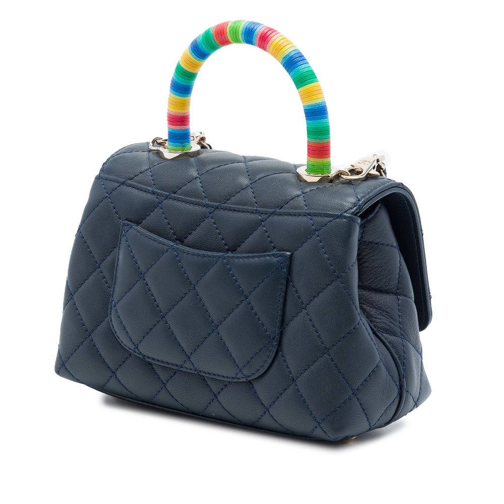Chanel Sac à main Matelassé Rainbow Coco à Extra Mini Cuir d'agneau Bleu – vue 2 – GABY PARIS