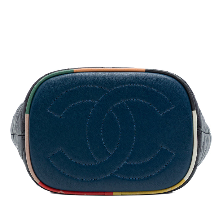Chanel CC Multicolor Matelassé Cuir d’agneau Cuba Drawstring Bucket Sac