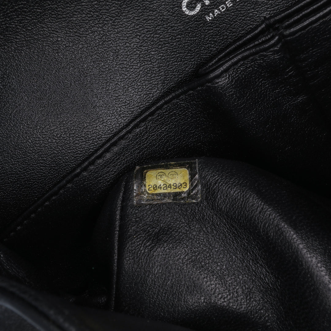 Medium Classic Patent Double Flap Black - Gaby Paris