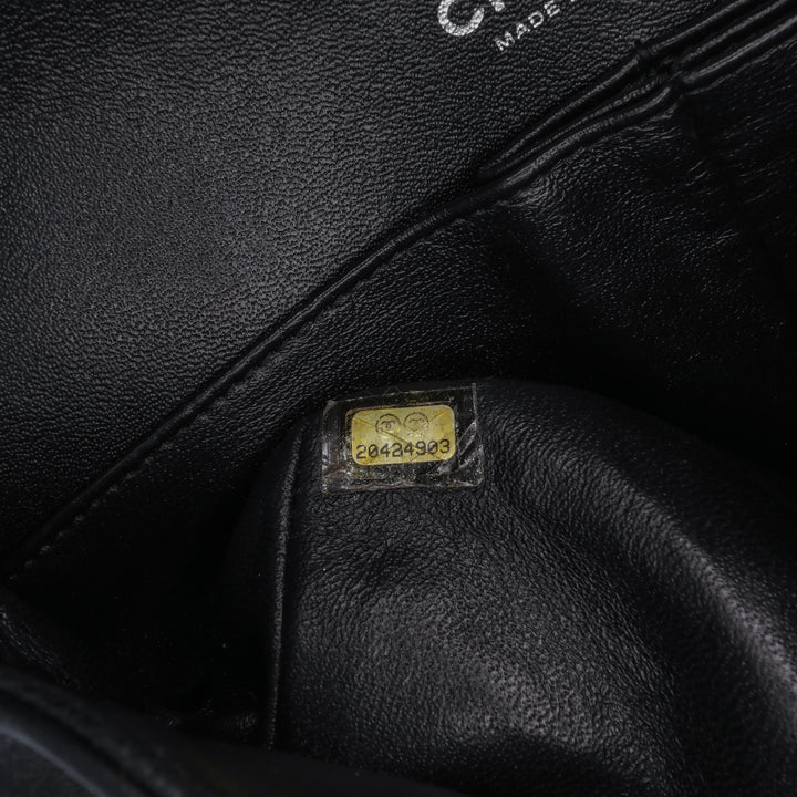 Medium Classic Patent Double Flap Black - Gaby Paris