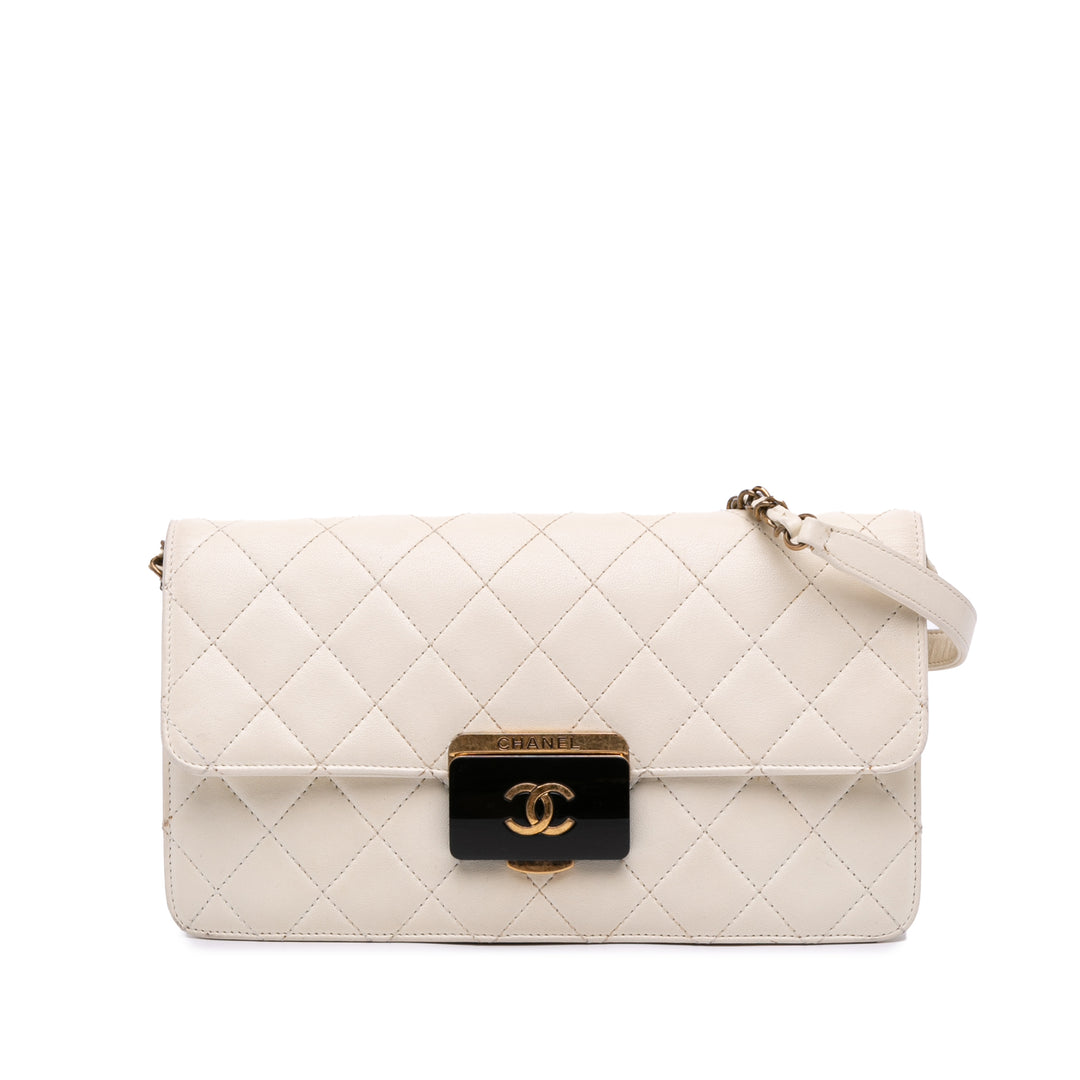 Medium Sheepskin Beauty Lock Flap White - Gaby Paris