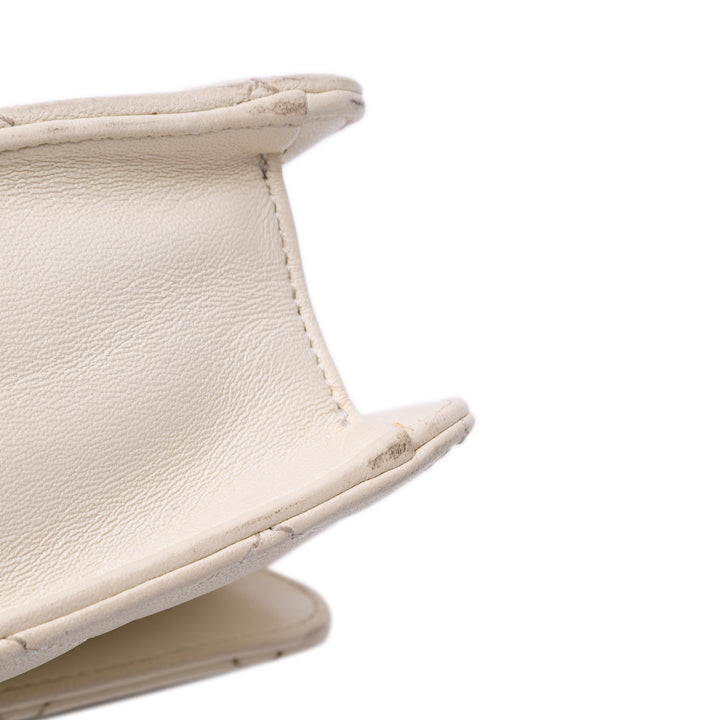 Medium Sheepskin Beauty Lock Flap White - Gaby Paris
