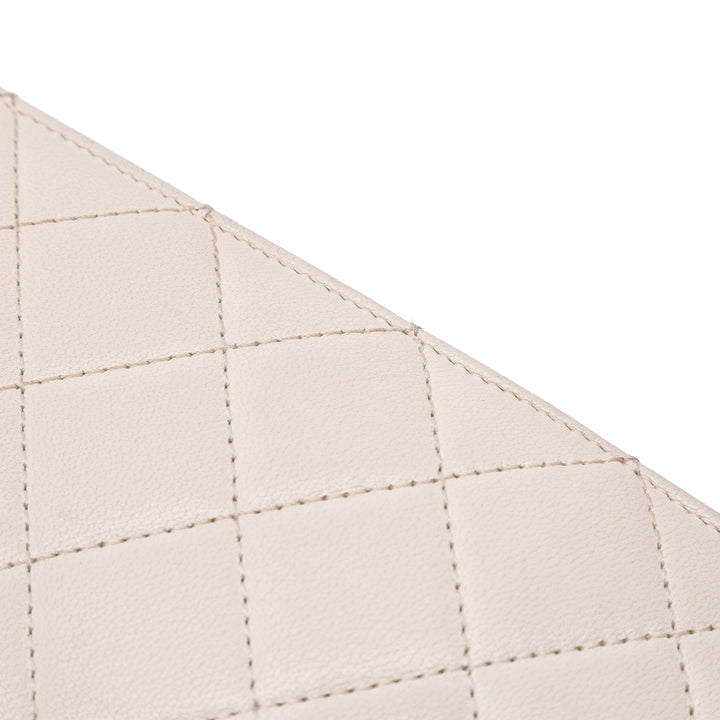 Medium Sheepskin Beauty Lock Flap White - Gaby Paris