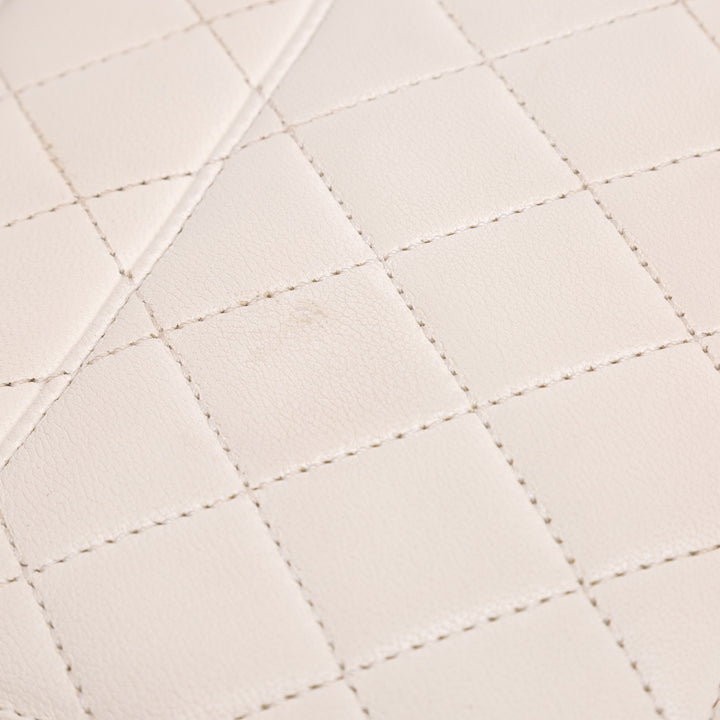 Medium Sheepskin Beauty Lock Flap White - Gaby Paris