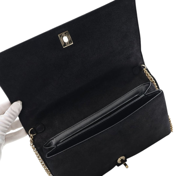 Chanel Chevron Nubuck Micro Chain Embellished Flap Noir – GABY PARIS Authentique