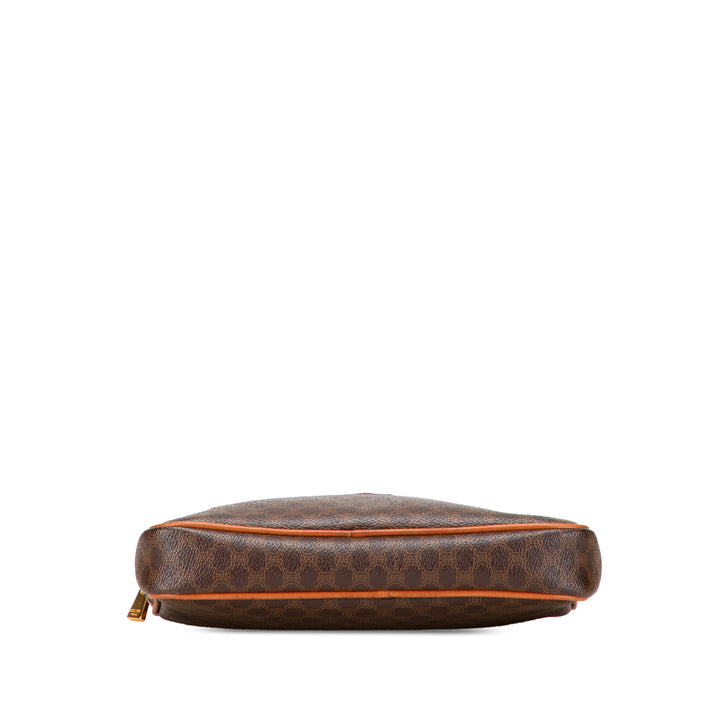 Celine Macadam Coated Toile Pochette Marron – GABY PARIS Authentique