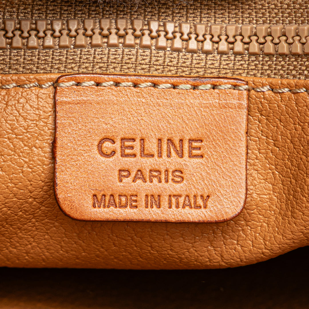 Celine Macadam Coated Toile Pochette Marron – GABY PARIS Authentique