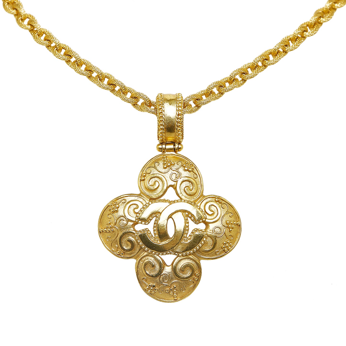 Chanel CC Clover Pendant Necklace Gold