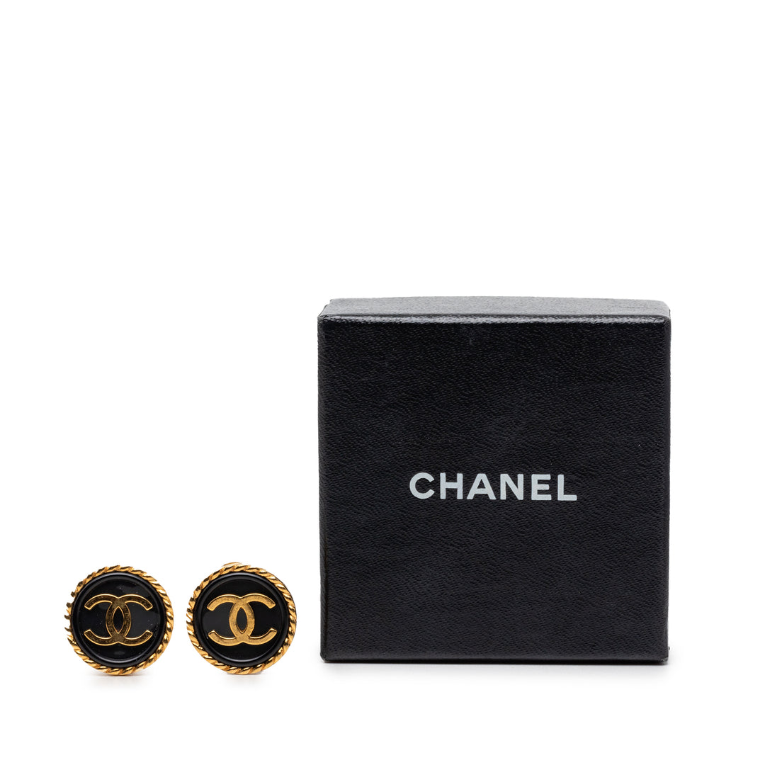 Chanel CC plaqué et Émail Rond Clip On Boucles d’oreilles