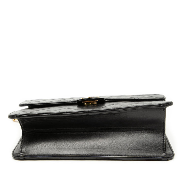 Chanel Small CC Matelassé Cuir d’agneau Simple rabat