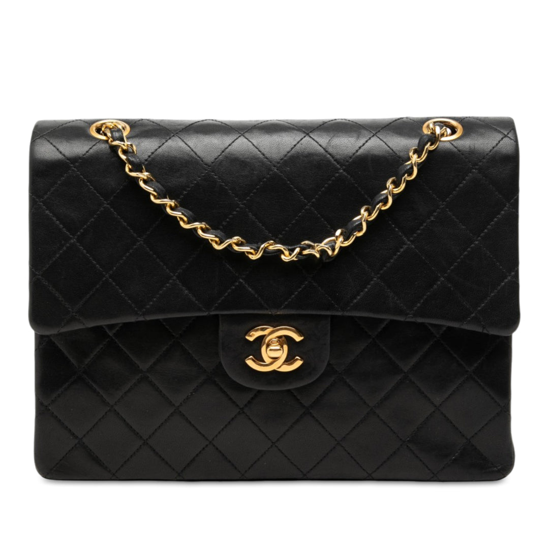 Chanel Tall Classic Double rabat Moyen Cuir d'agneau Noir – vue principale – GABY PARIS