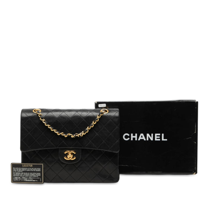 Chanel Tall Classic Double rabat Moyen Cuir d'agneau Noir – vue 7 – GABY PARIS