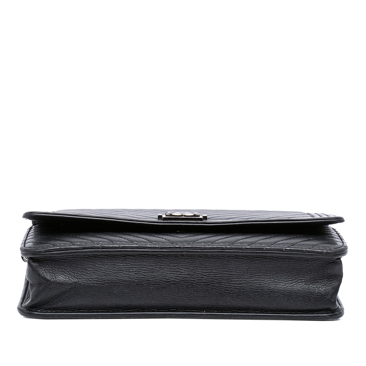 Chanel Chevron Cuir d’agneau Boy Wallet on Chain