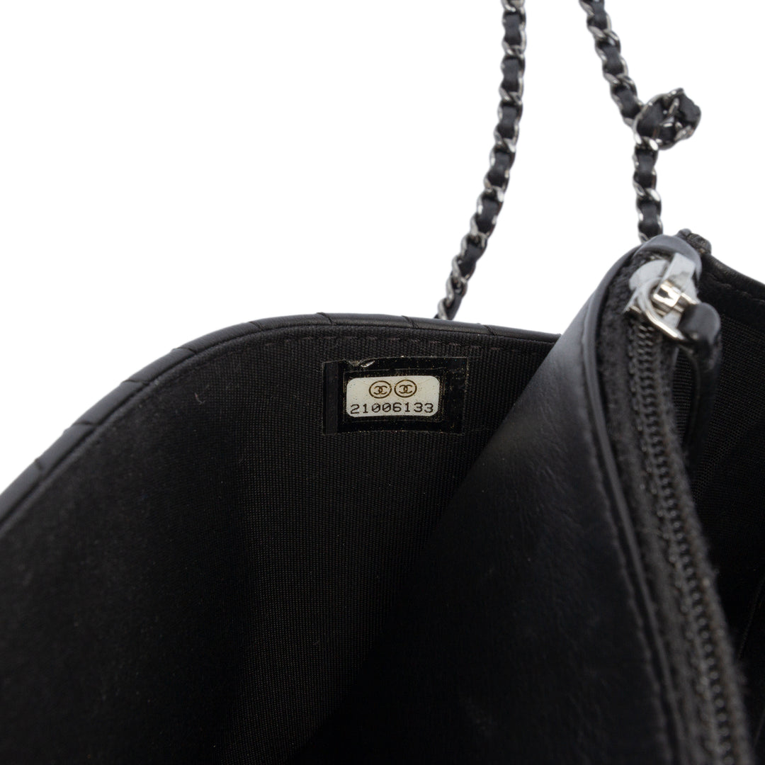 Chanel Chevron Cuir d’agneau Boy Wallet on Chain