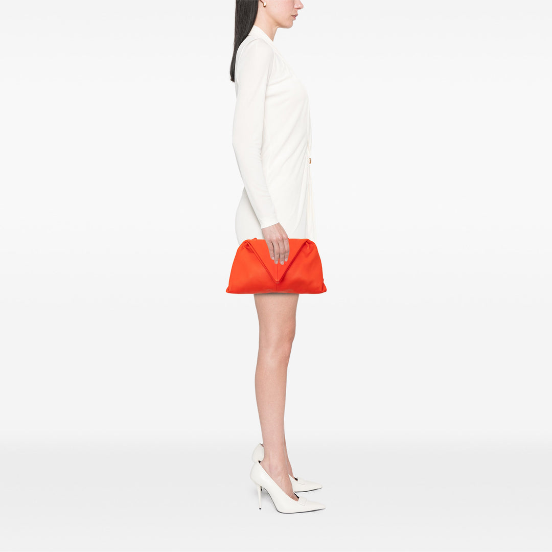 Bottega Veneta Pochette Trine Fold Over Cuir d'agneau Orange – vue 6 – GABY PARIS
