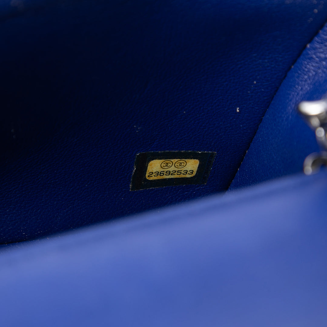 Chanel Mini Rectangular Classic Chevron Cuir verni Simple rabat