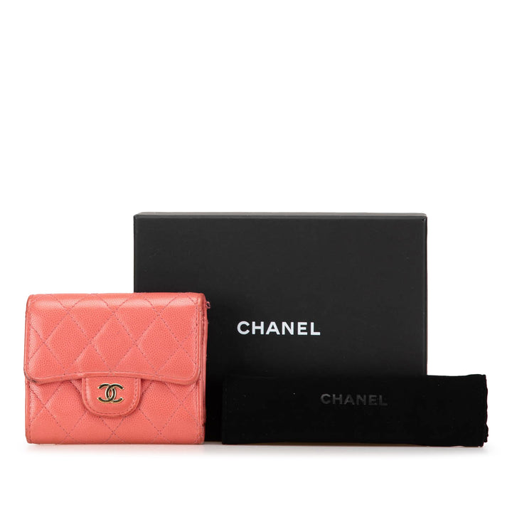 Chanel CC Matelassé Caviar Trifold Portefeuille