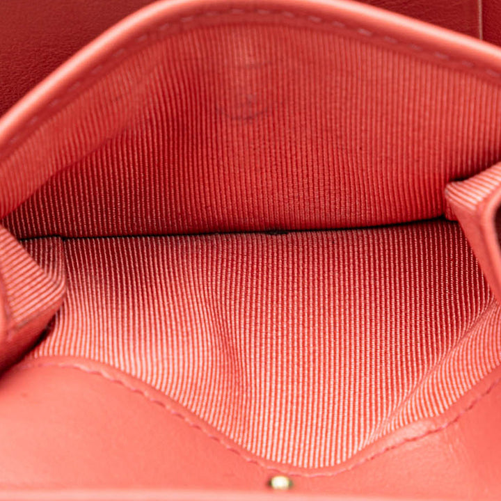 Chanel CC Matelassé Caviar Trifold Portefeuille