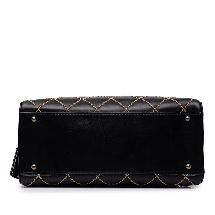Chanel Sac à main CC Wild Stitch Cuir de veau Noir – vue 3 – GABY PARIS