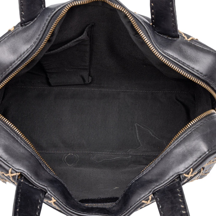 Chanel Sac à main CC Wild Stitch Cuir de veau Noir – vue 4 – GABY PARIS