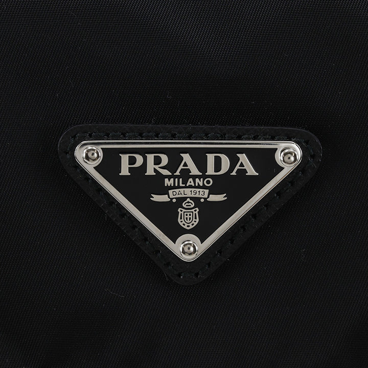 Prada Saffiano à finitions Re Nylon Zip Double Buckle Messenger Sac