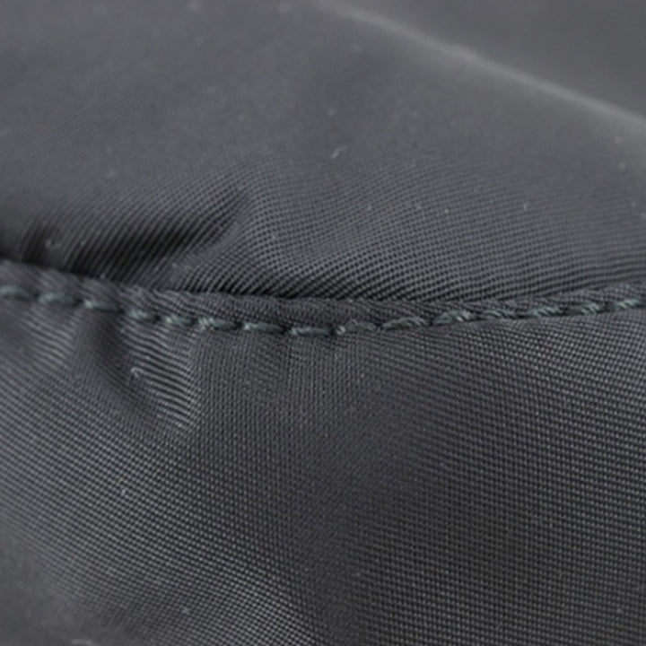 Prada Saffiano à finitions Re Nylon Zip Double Buckle Messenger Sac