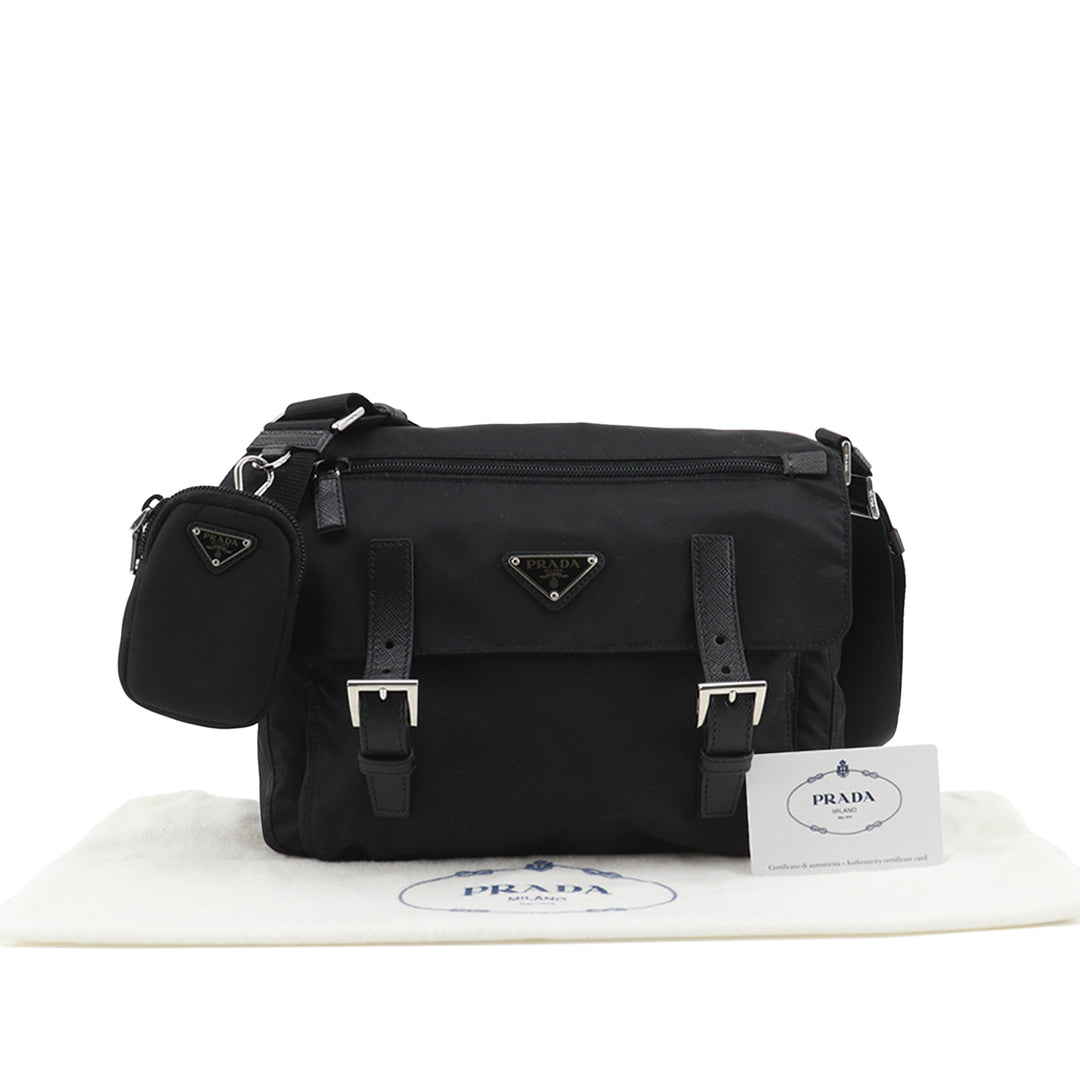 Prada Saffiano à finitions Re Nylon Zip Double Buckle Messenger Sac