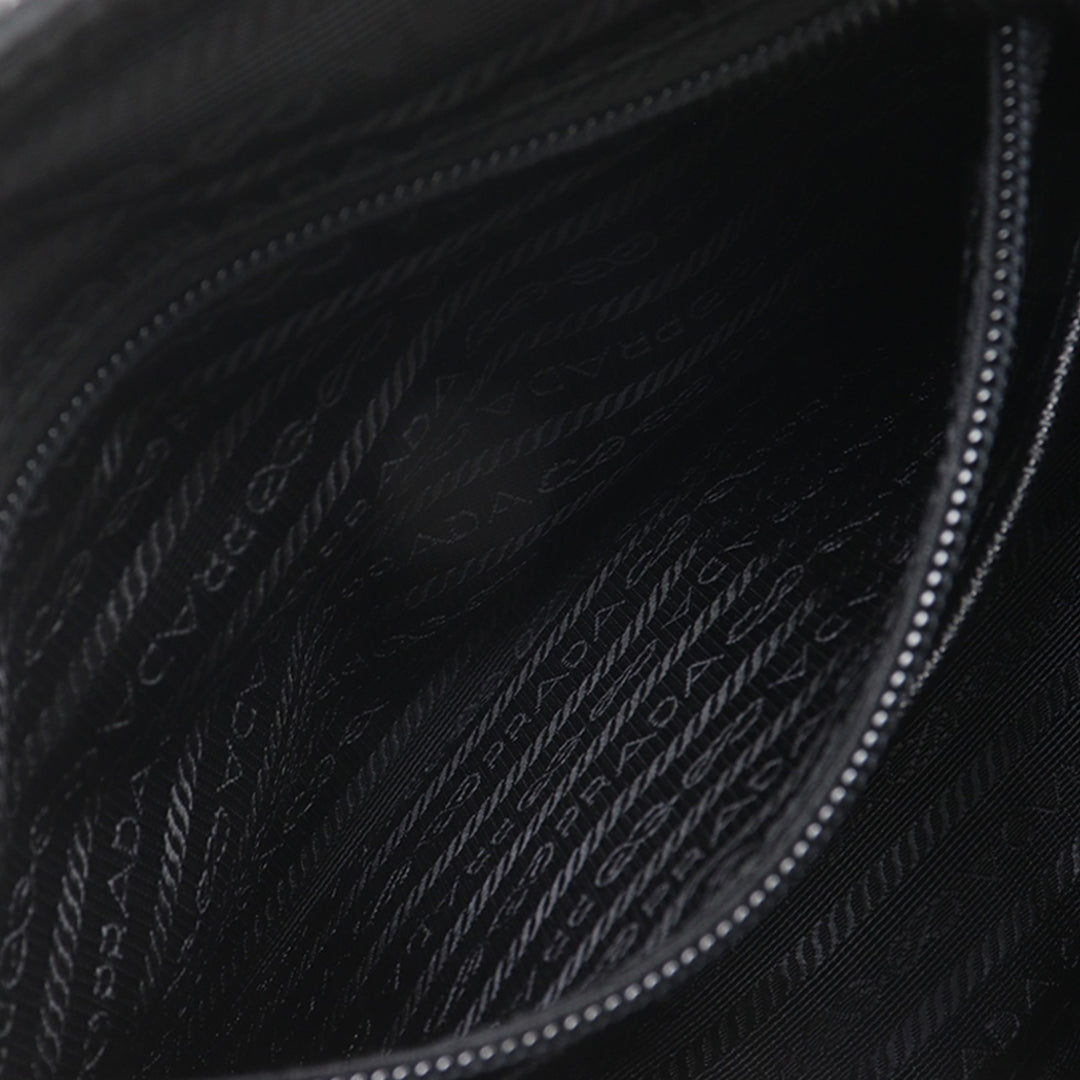 Prada Saffiano à finitions Re Nylon Zip Double Buckle Messenger Sac