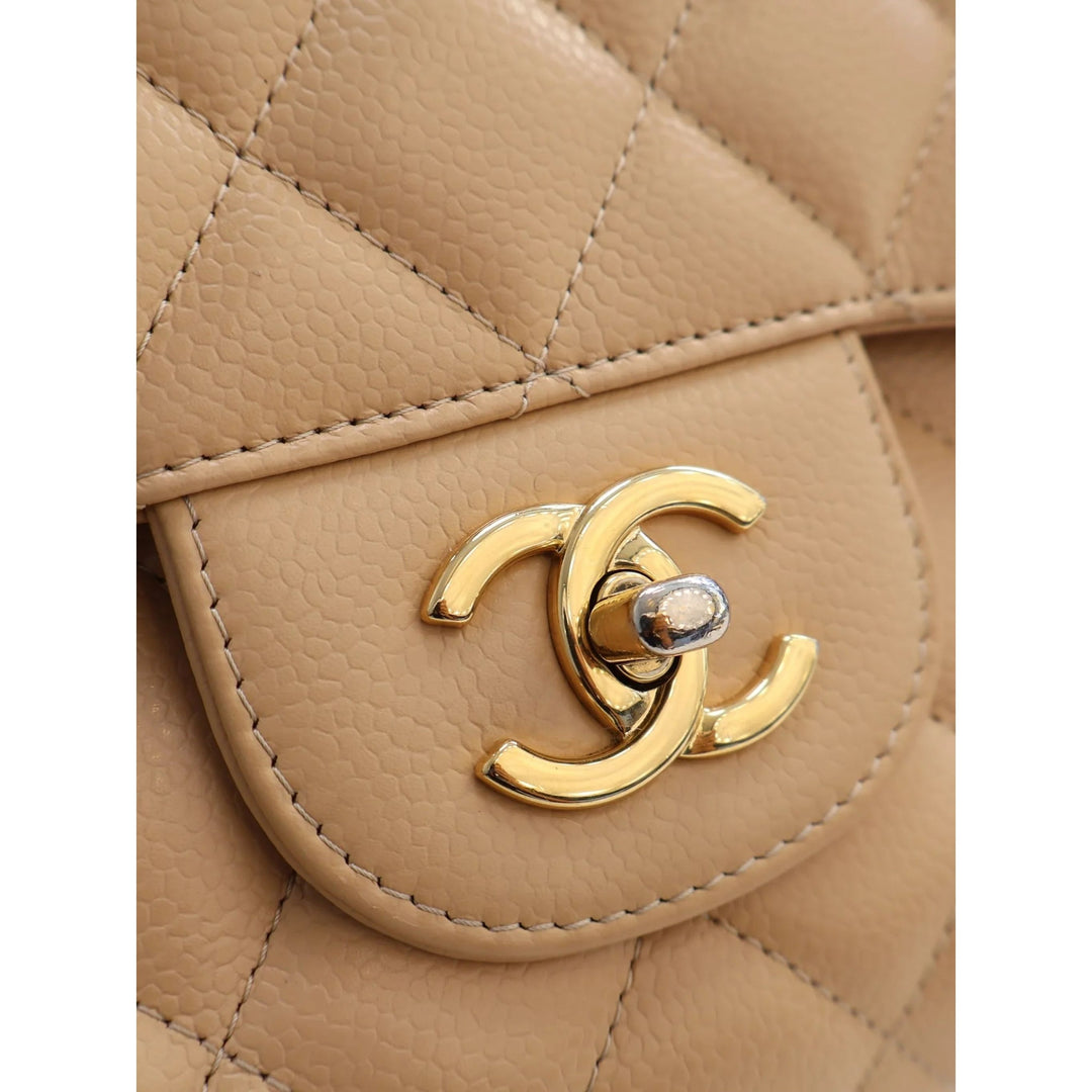 Chanel Classic Double rabat Jumbo Cuir caviar Beige – vue 3 – GABY PARIS