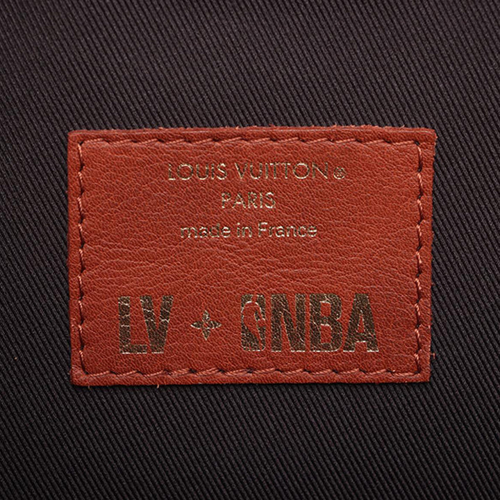 Louis Vuitton NBA Monogram Shoe Boîte