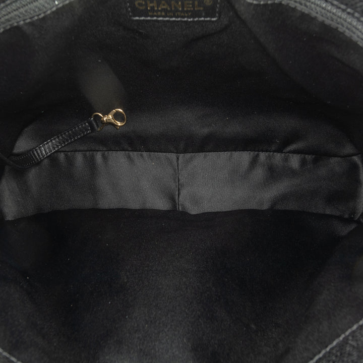 Caviar Grand Shopping Tote Black - Gaby Paris