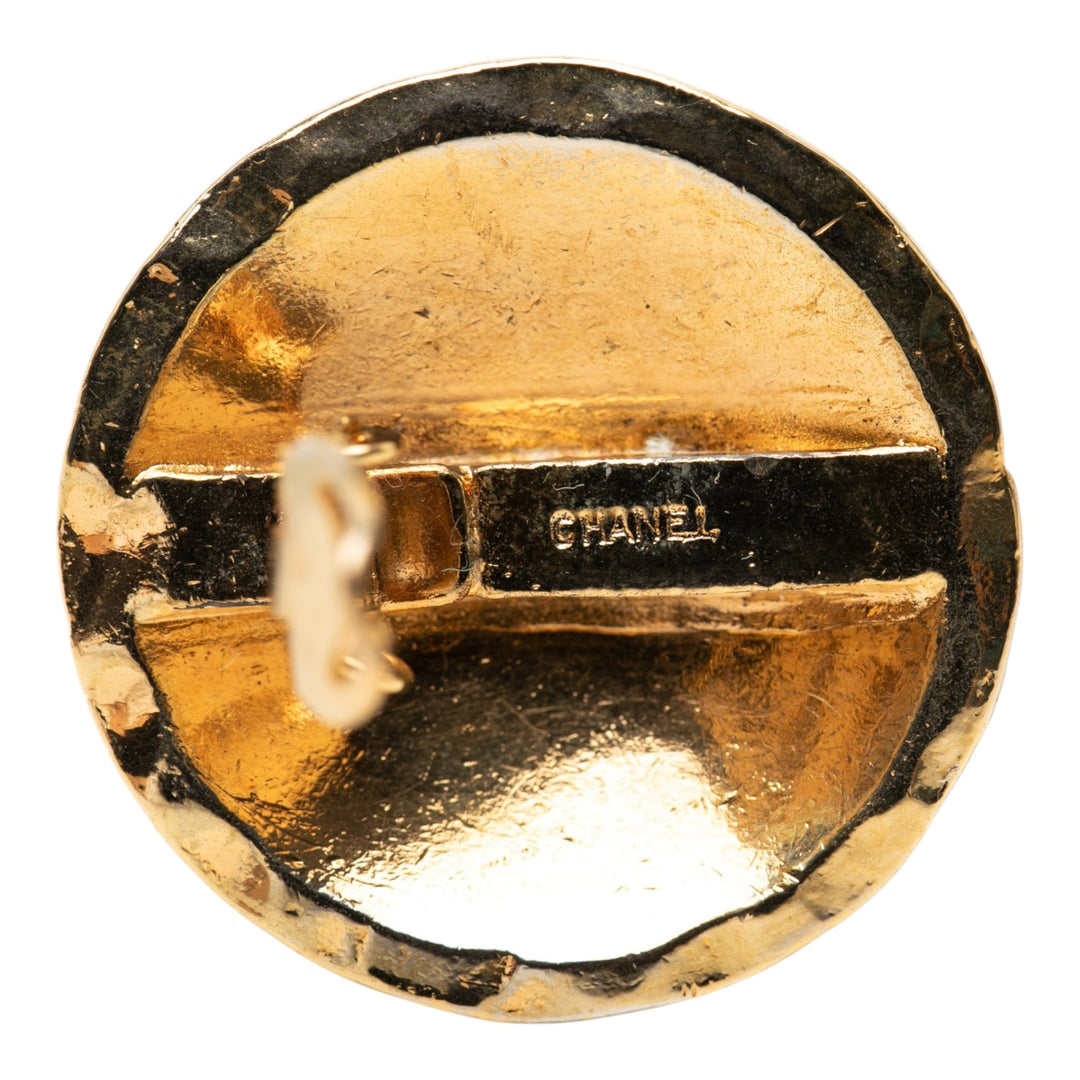 Chanel CC plaqué Matelassé Rond Clip On Boucles d’oreilles