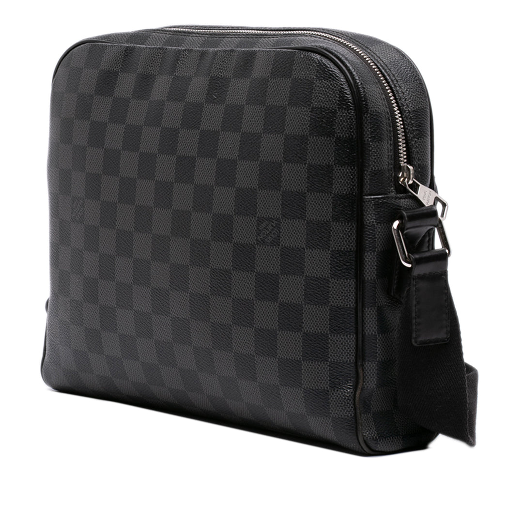 Louis Vuitton Damier Graphite Dayton Reporter PM
