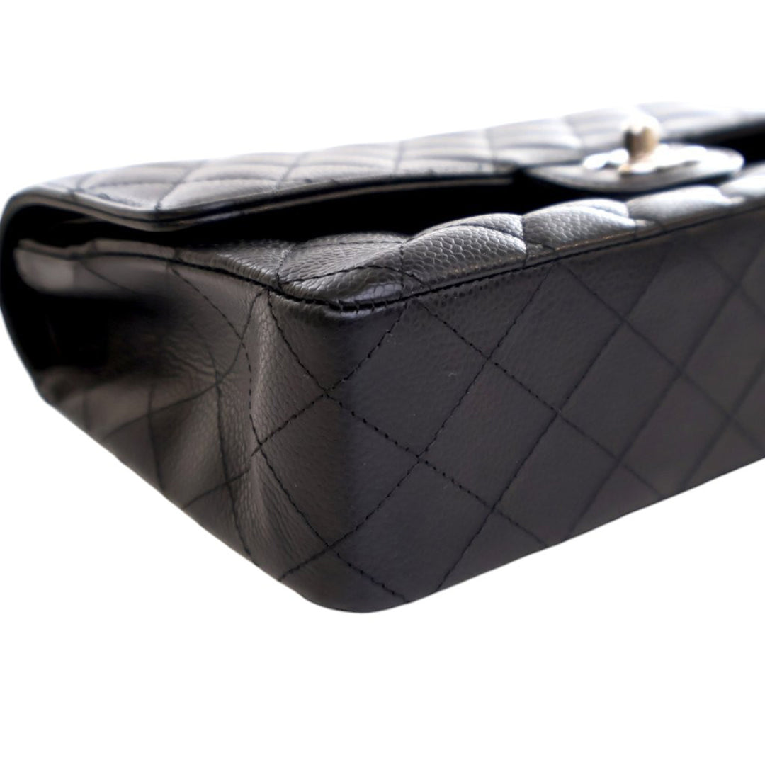 Chanel Medium Classic Caviar Double rabat Noir