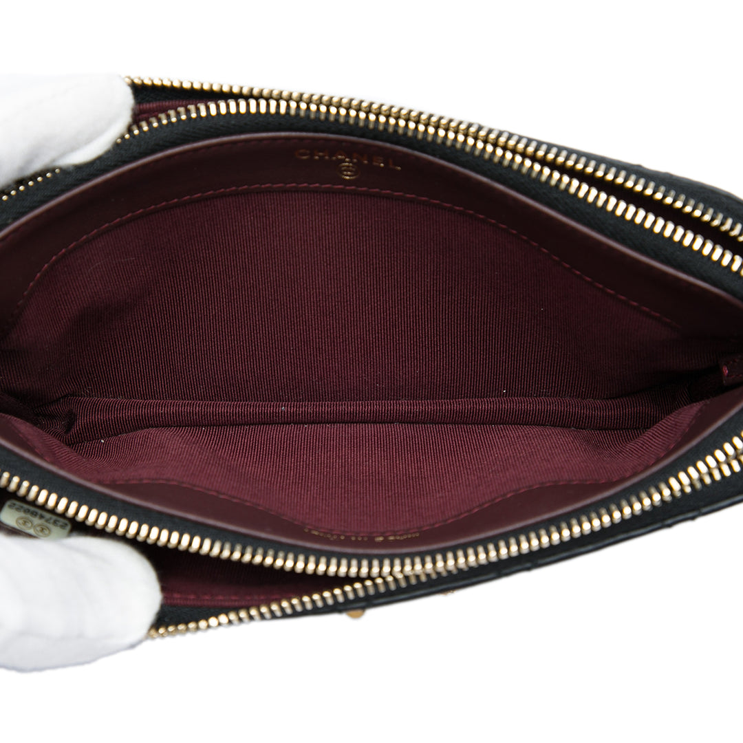Matelassé vieilli Lucky Charms Reissue 2.55 Double Zippé Pochette avec chaîne Cuir de veau Noir