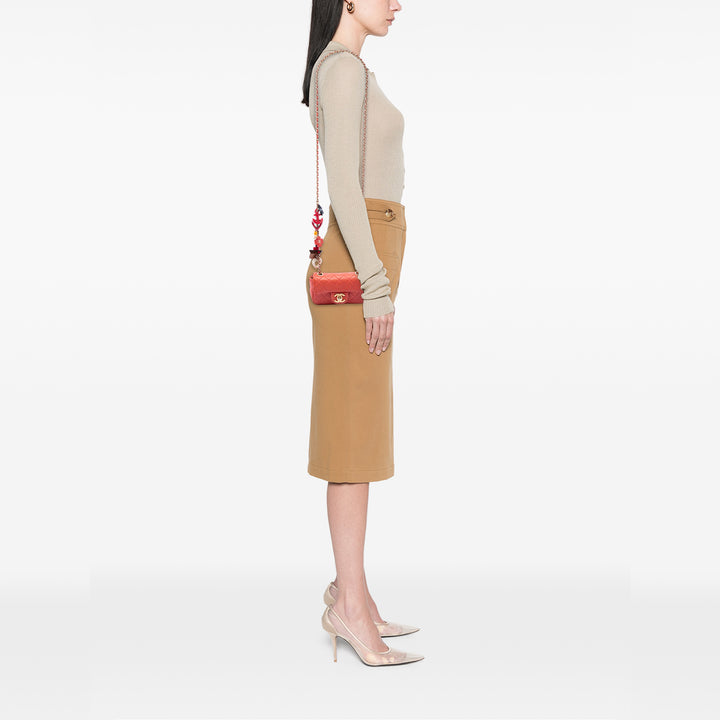 Chanel CC Matelassé Cruise Charms à rabat Extra Mini Cuir d'agneau Rouge – vue 6 – GABY PARIS