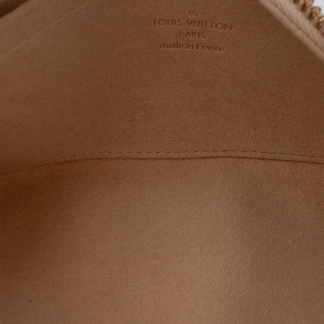 Damier Azur Trunks Labels Pochette Milla MM White - Gaby Paris