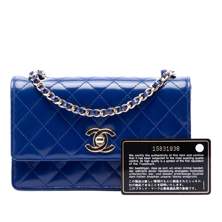 Chanel CC Matelassé Cuir verni Simple rabat