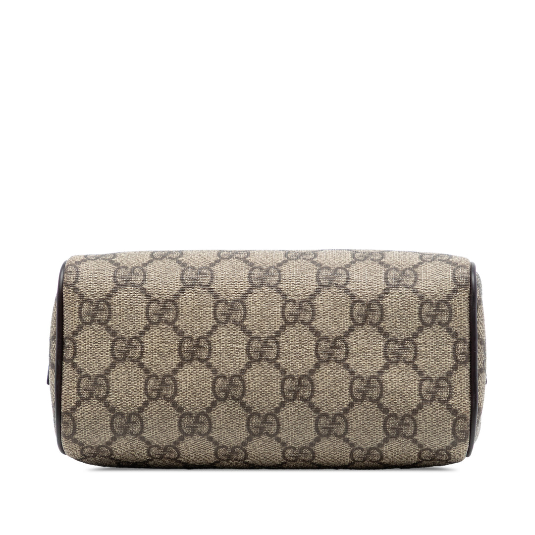 Gucci GG Supreme Pochette